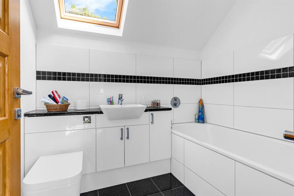 Additional image 22 of Mardley Avenue, Welwyn