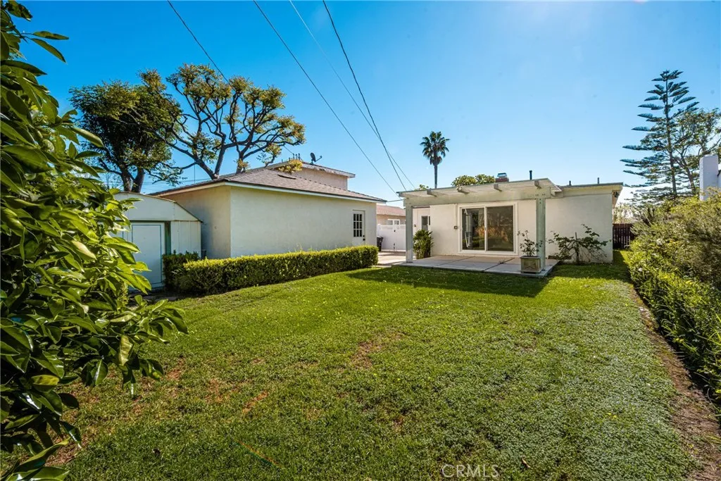 Additional image 71 of 2663 Riverside Dr, Costa Mesa, CA 92627