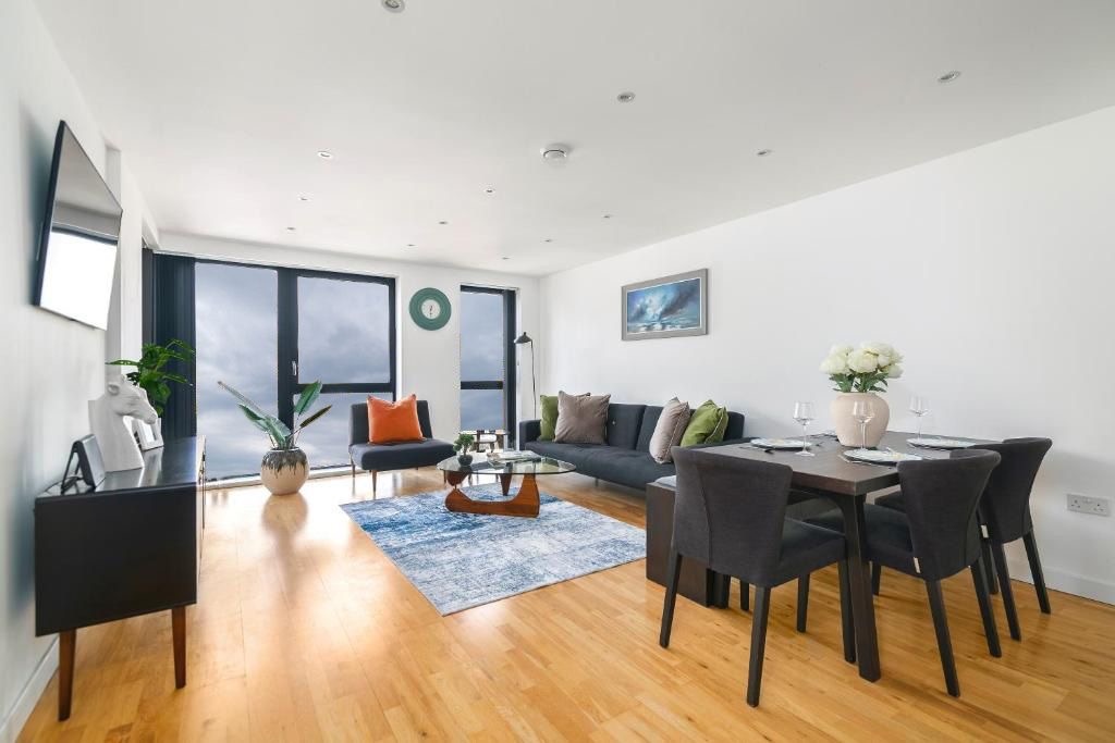 Additional image 4 of 2 Bed Penthouse, Commercial St, E1, N1 7GU