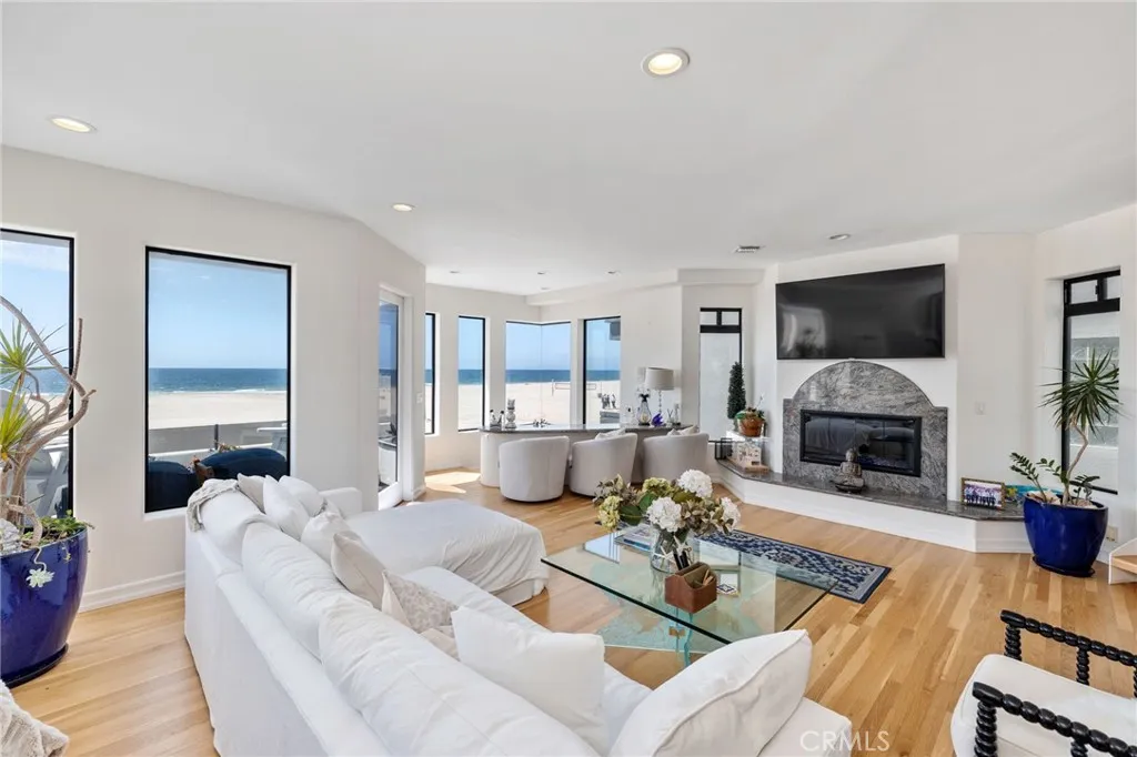 Additional image 28 of 536 The Strand, Hermosa Beach, CA 90254