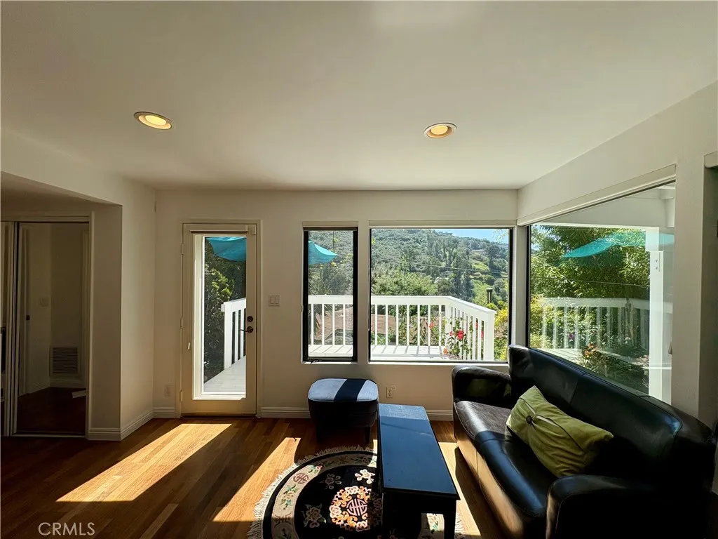 Additional image 2 of 1033 Eastman Way, Laguna Beach, CA 92651