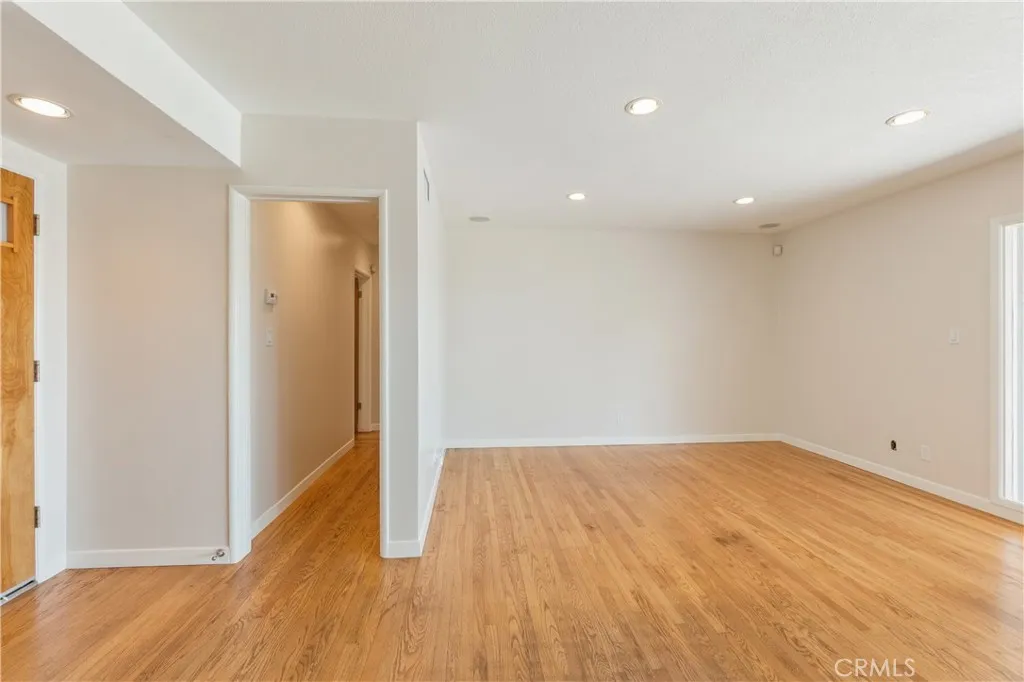 Additional image 14 of 828 Stevely Ave, Long Beach, CA 90815