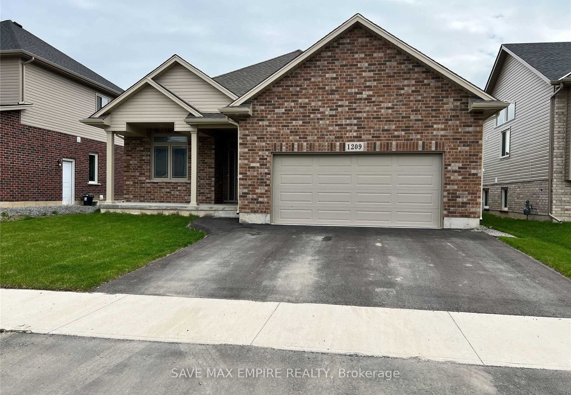 1209 Uppers Lane, Thorold, ON, L2V 0H1