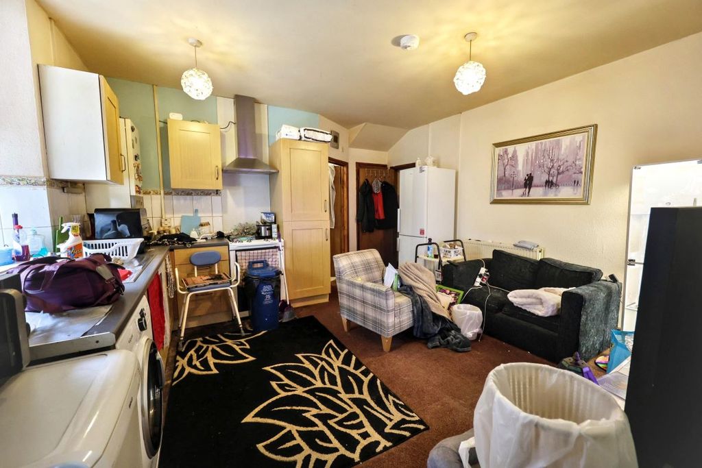 Additional image 2 of 3 bed flat for sale47 Free Street, Brecon, Powys LD3