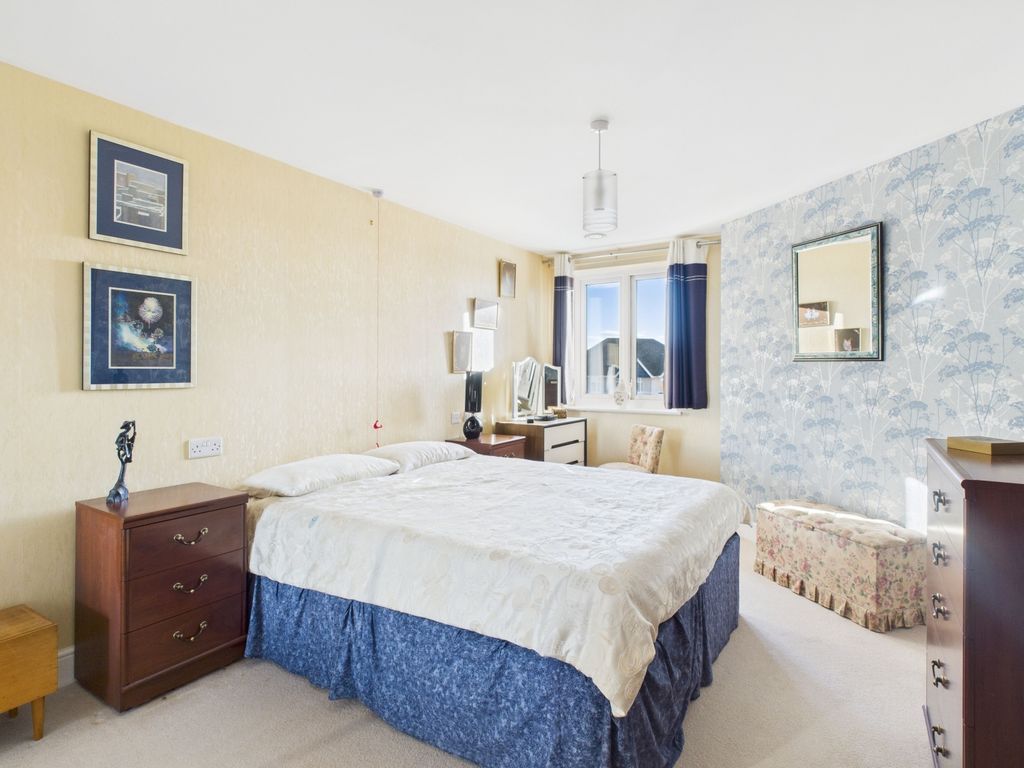 Additional image 7 of 2 bed flat for sale45 Wardington Court Welford Road, Northampton NN2