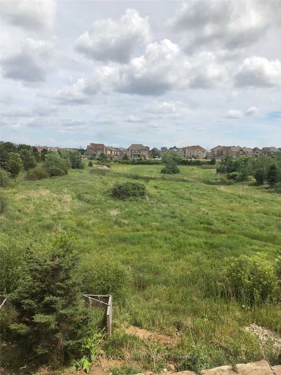 16 Feldspar Gate, Brampton, ON, L6X 5R6