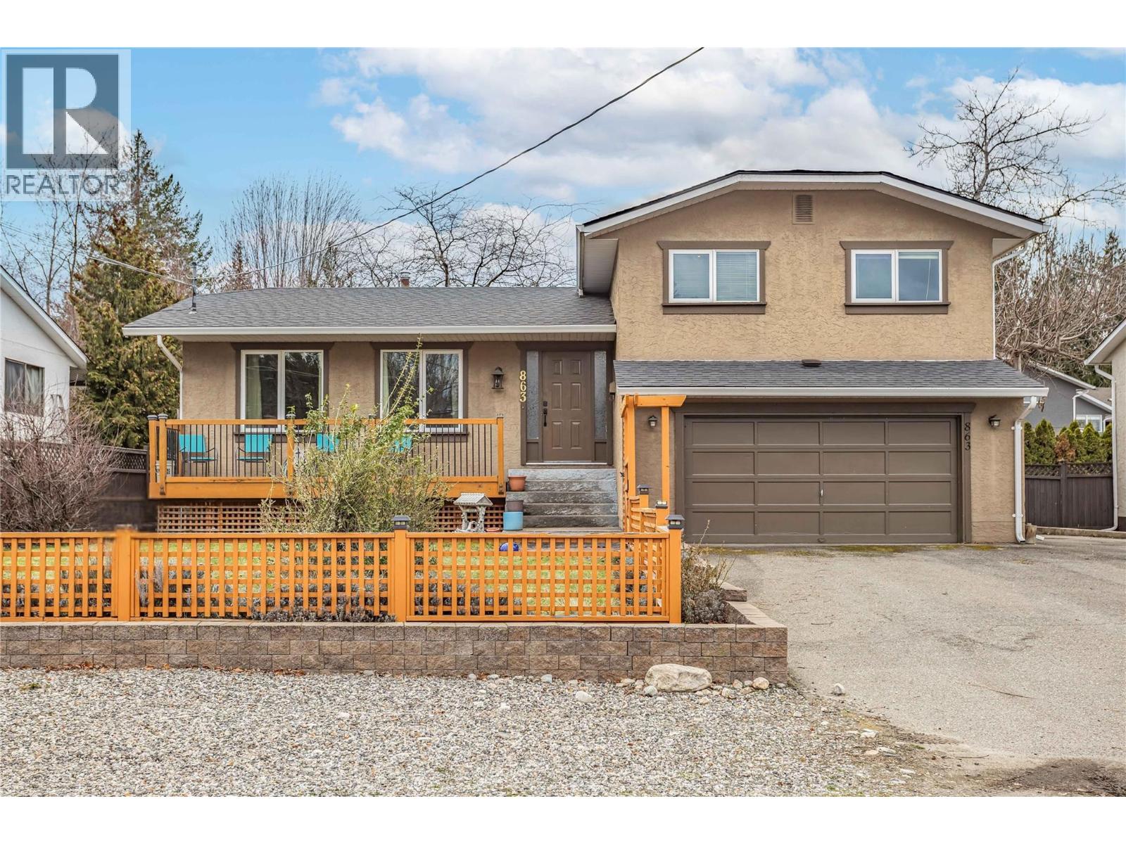 863 Hammer Avenue, Kelowna, BC, V1W2B7