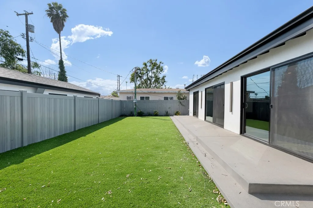 Additional image 39 of 18240 Hartland Street, Reseda, CA 91335