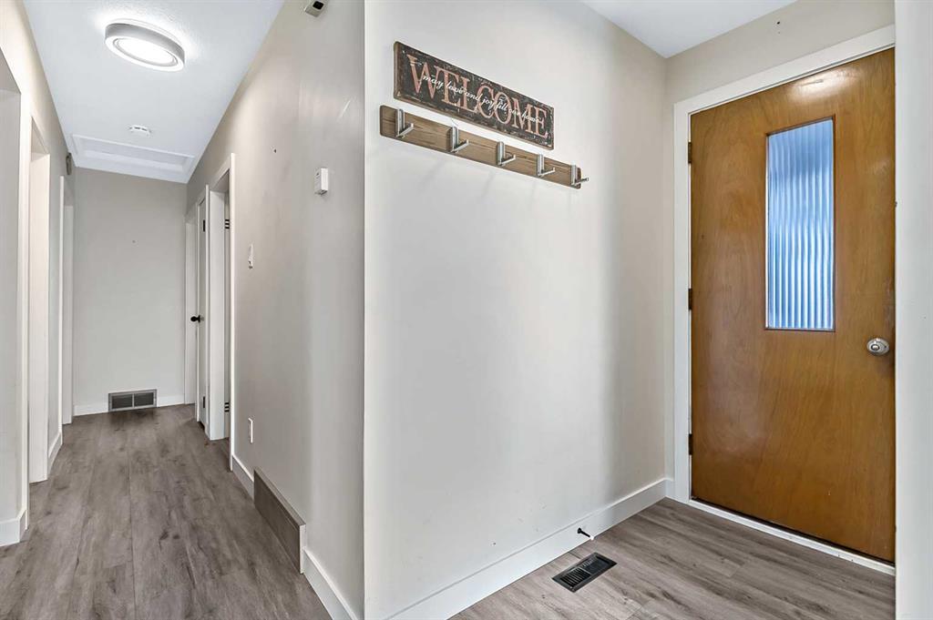 Additional image 4 of 222 Springwood Place SW, Calgary, AB, T2W 0L3