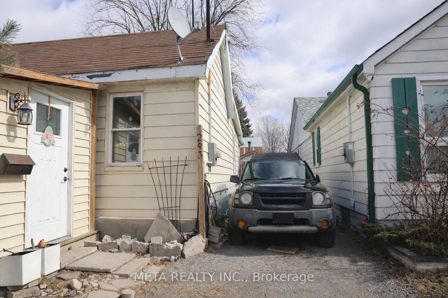 Additional image 2 of 283 Park Road S, Oshawa, ON, L1J 4H4