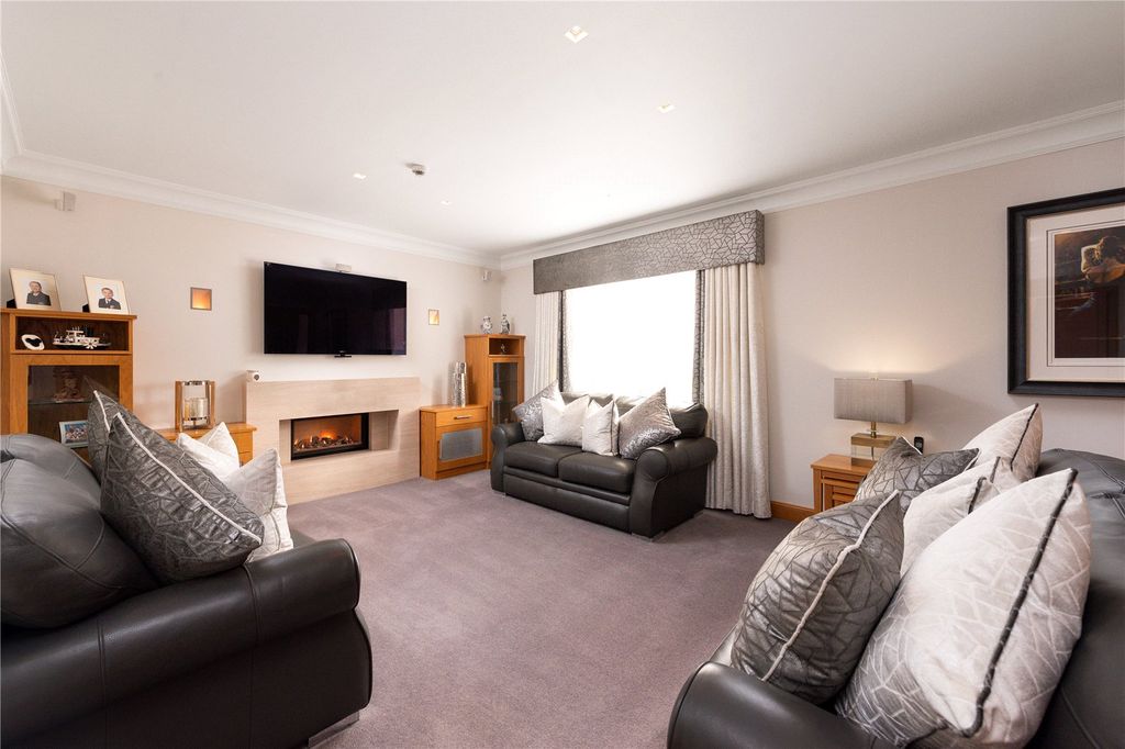 Additional image 6 of 6 bed detached house for saleThe Coachman's House, Dollarbeg, Dollar, Clackmannanshire FK14