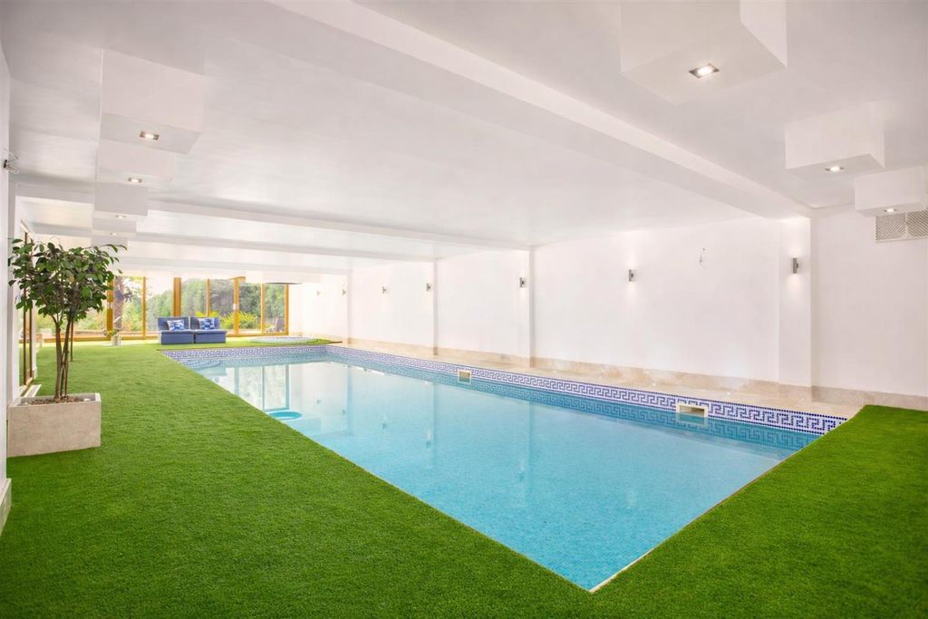 Additional image 3 of 5 bed detached house for saleLing Lane, Scarcroft, Leeds LS14