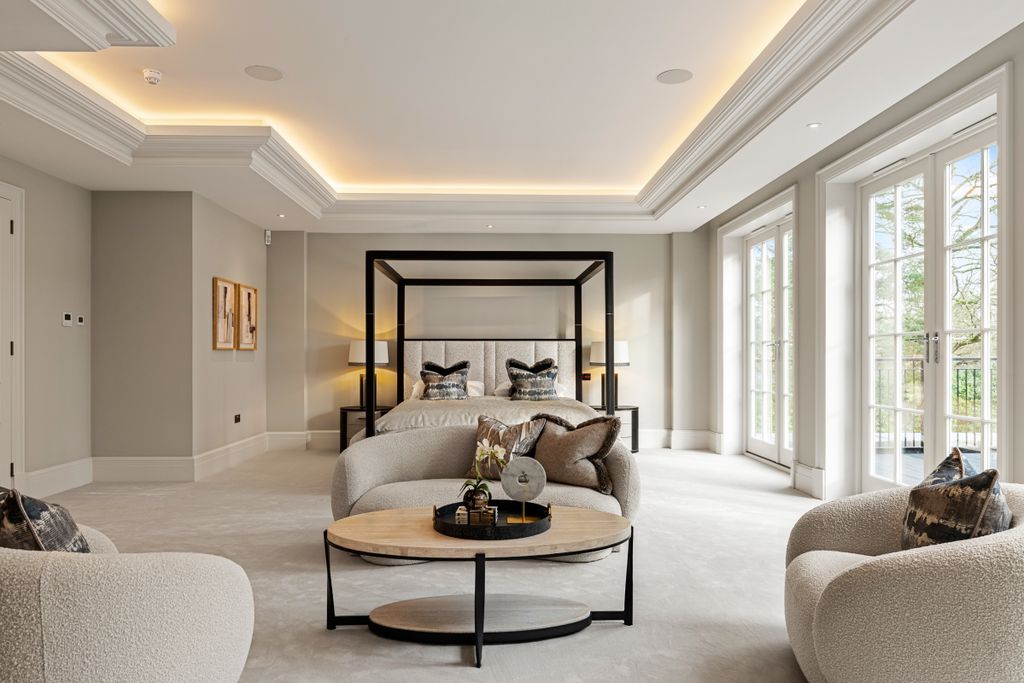 Additional image 17 of 6 bed country house for saleEast Road, Weybridge KT13