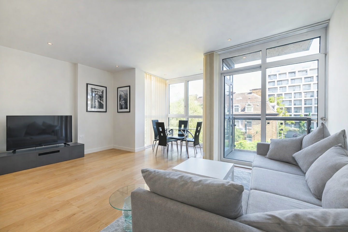 Additional image 2 of 2 Bed Flat, Hepworth Court, SW1W, N1 7GU