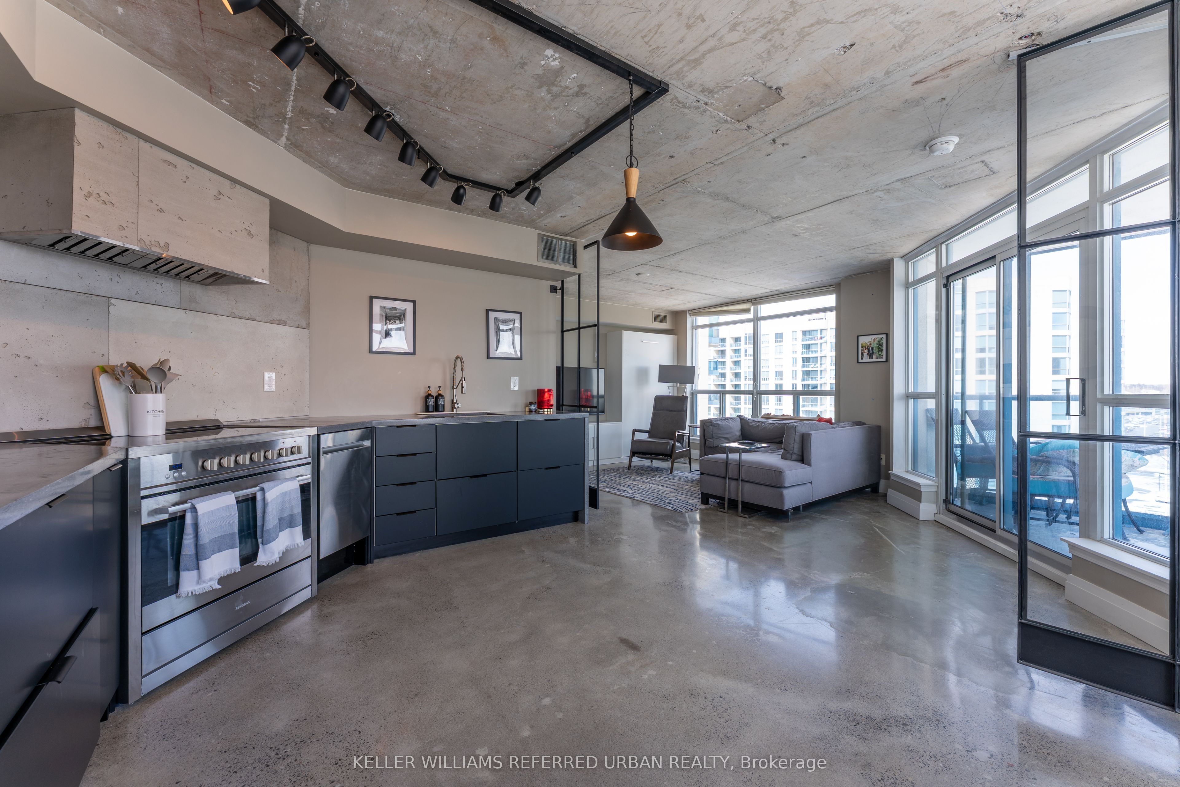 Additional image 3 of 801-340 Watson Street W, Whitby, ON, L1N 9G1