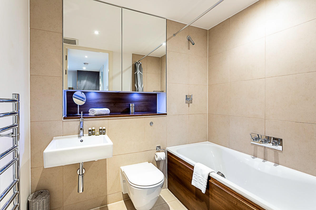 Additional image 4 of 2 Bed Flat, Empire Square, SE1, N1 7GU