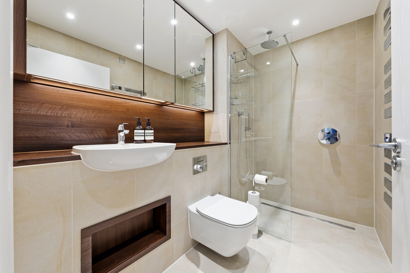 Additional image 21 of 2 Bed Flat, Gladwin Tower, SW8, N1 7GU