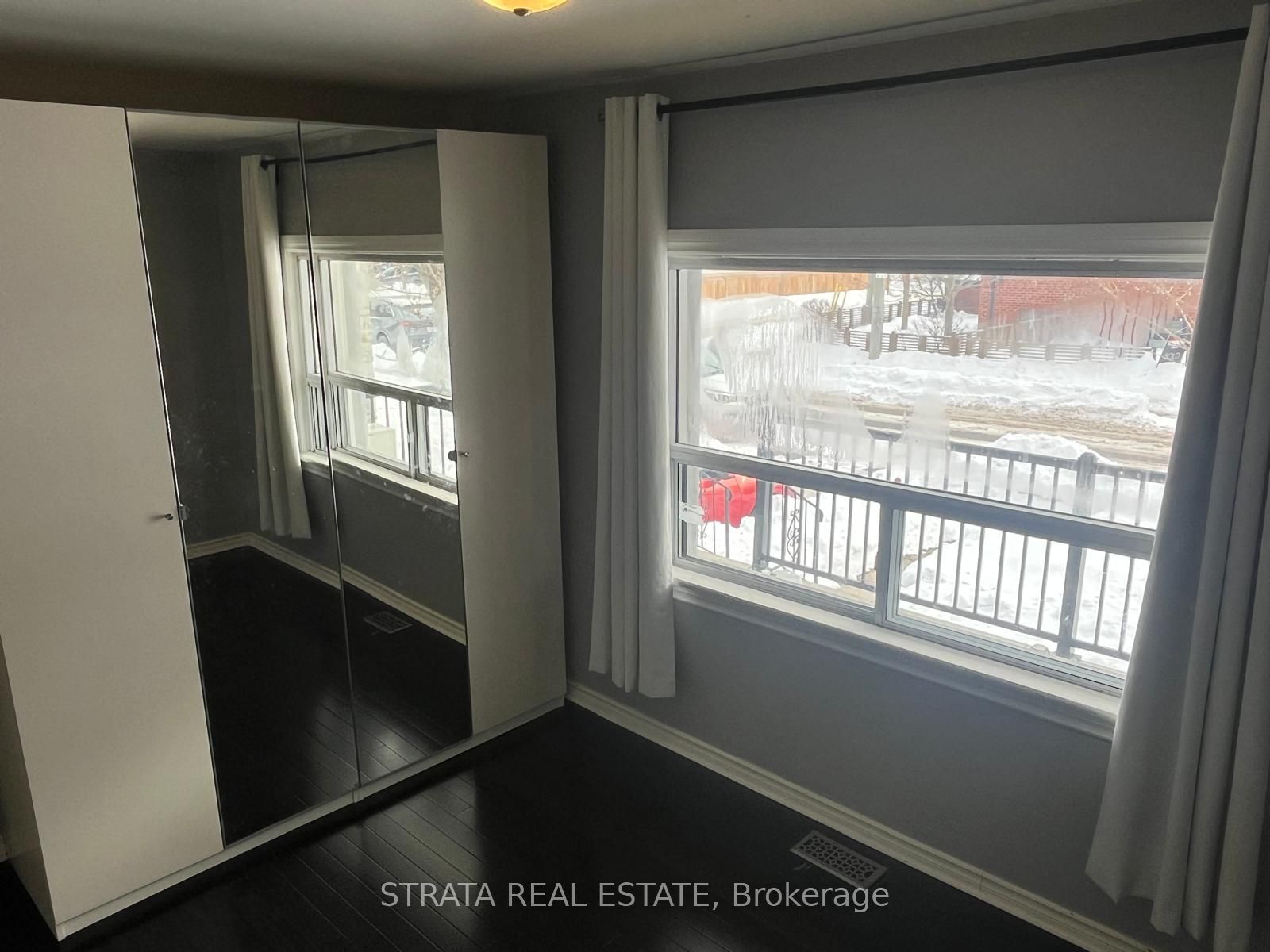 Additional image 3 of Main-220 Holborne Avenue, Toronto, ON, M4C 2R9