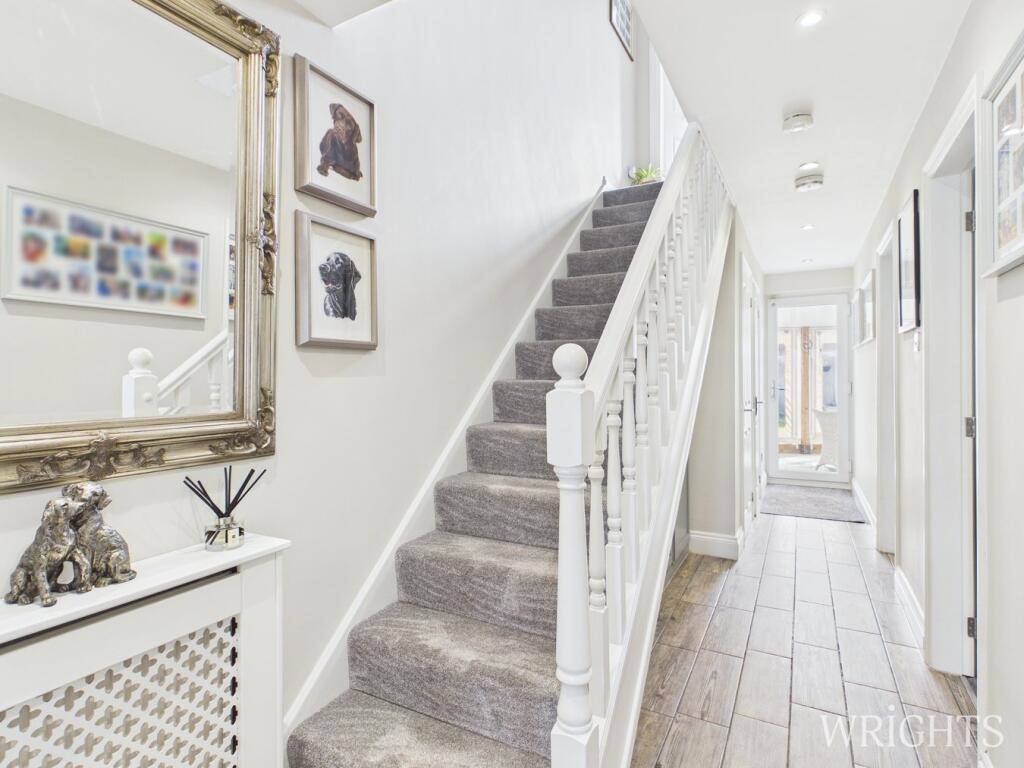 Additional image 3 of Broadwater Crescent, Welwyn Garden City, AL7