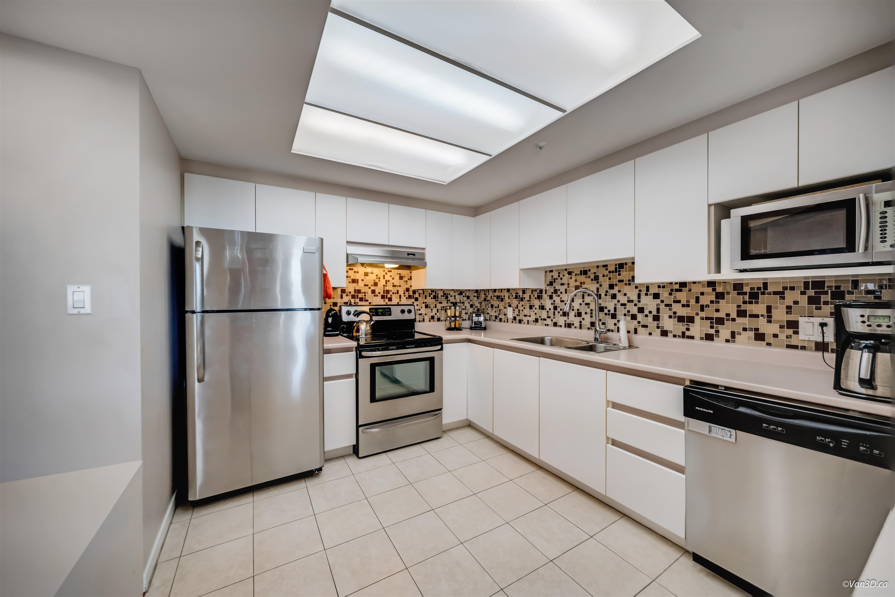 Additional image 6 of 904-13383 108 Avenue, Surrey, BC, V3T 5T6