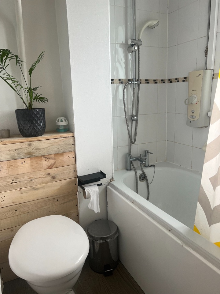 Additional image 17 of Room in a Shared Flat, Offham House, SE17, SE17 1TW