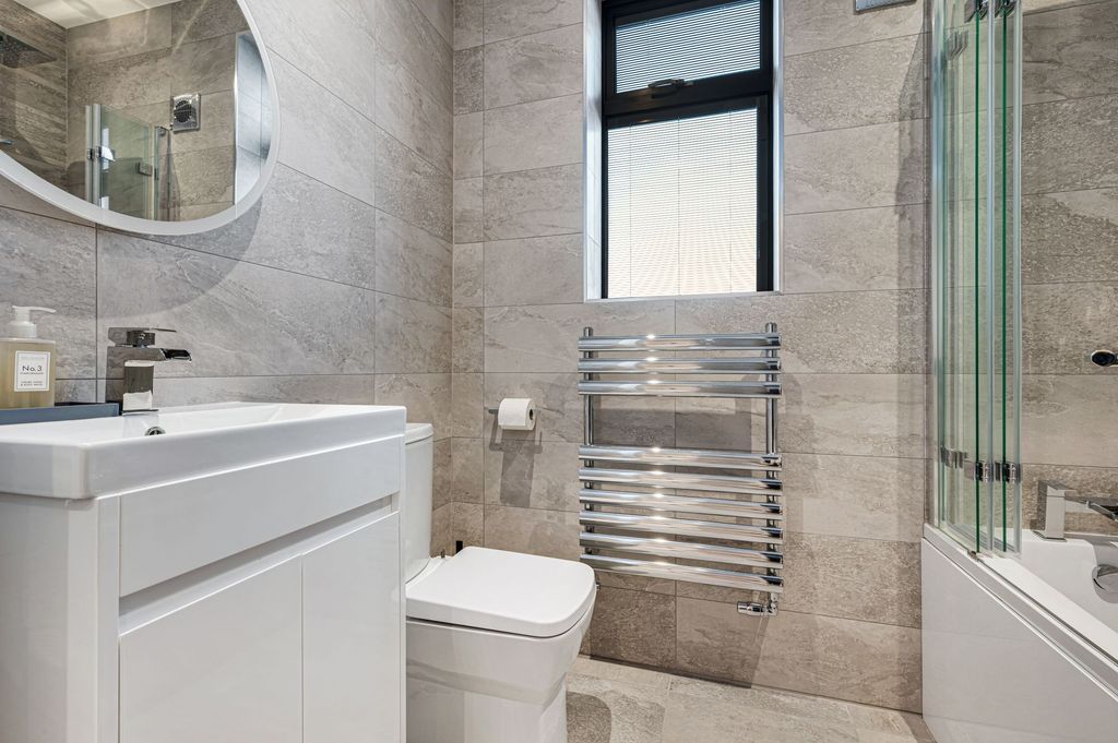 Additional image 34 of 5 bed detached house for saleInner Promenade, Lytham St. Annes FY8