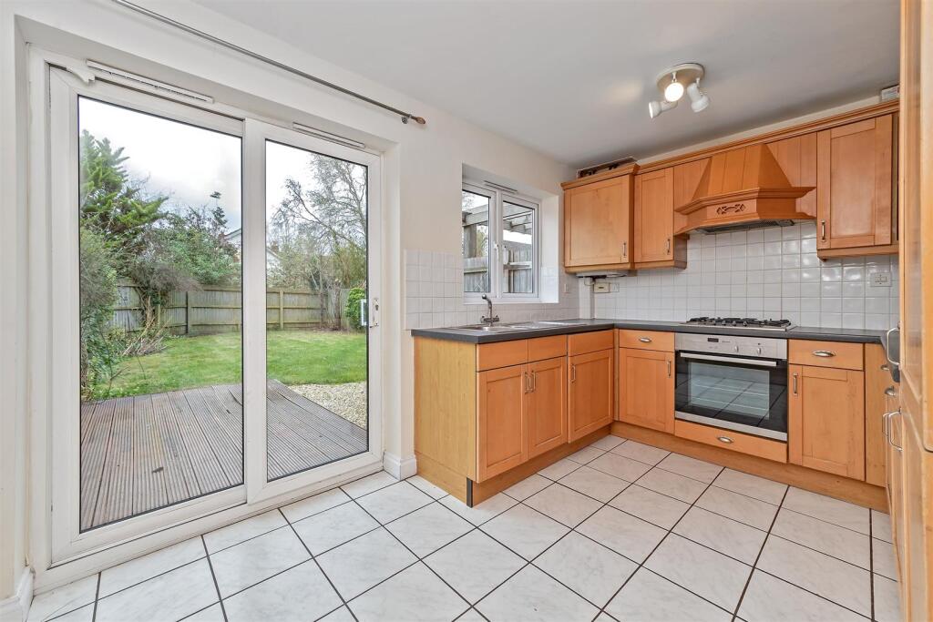 Additional image 21 of Puddingstone Drive, St. Albans