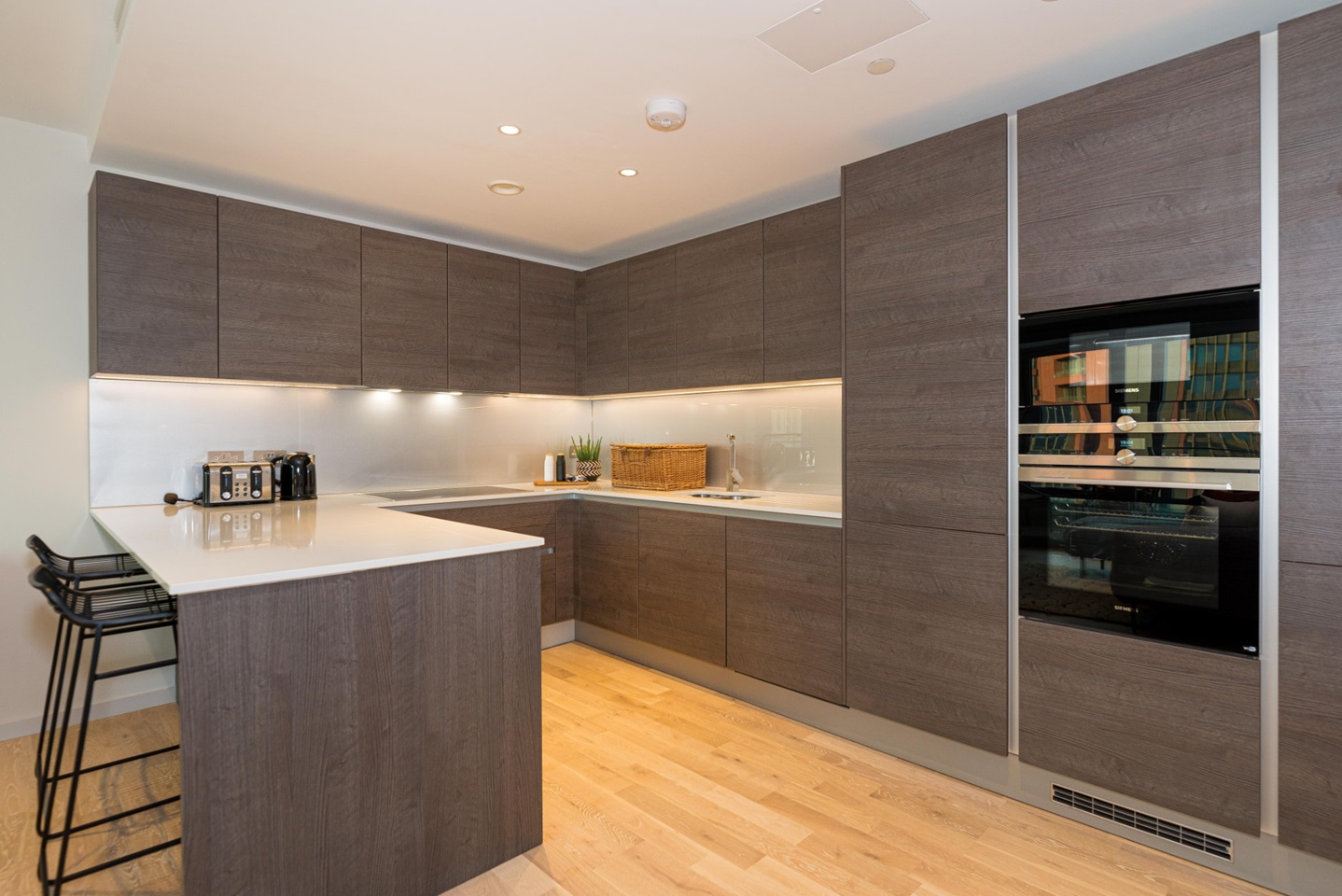 Additional image 7 of 3 Bed Flat, Camley Street, N1C, N1 7GU