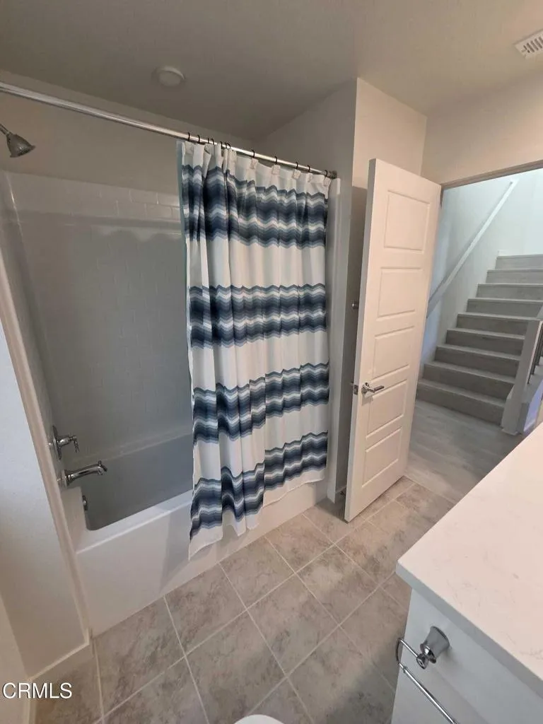 Additional image 80 of 711 Winchester Drive, Oxnard, CA 93036