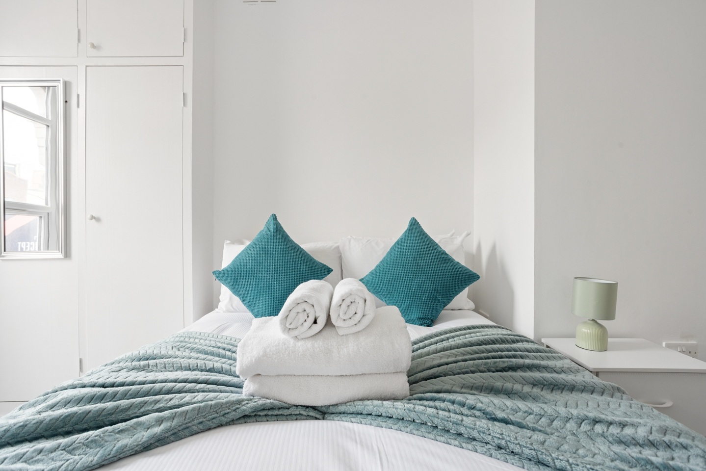 Additional image 29 of 3 Bed Semi-Detached House, Walworth Road, SE17, N1 7GU