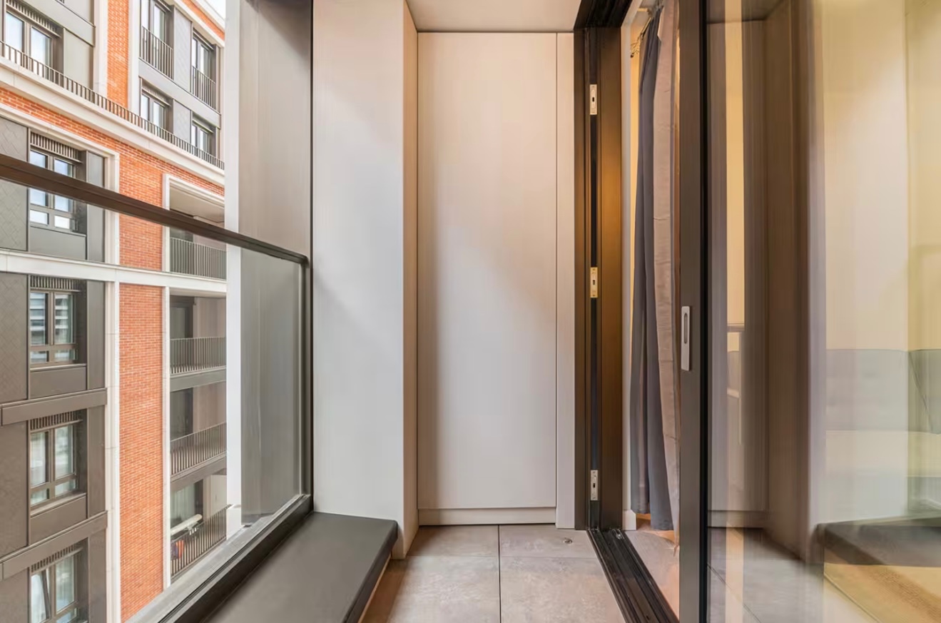 Additional image 10 of 1 Bed Flat, Westmark Tower, W2, N1 7GU