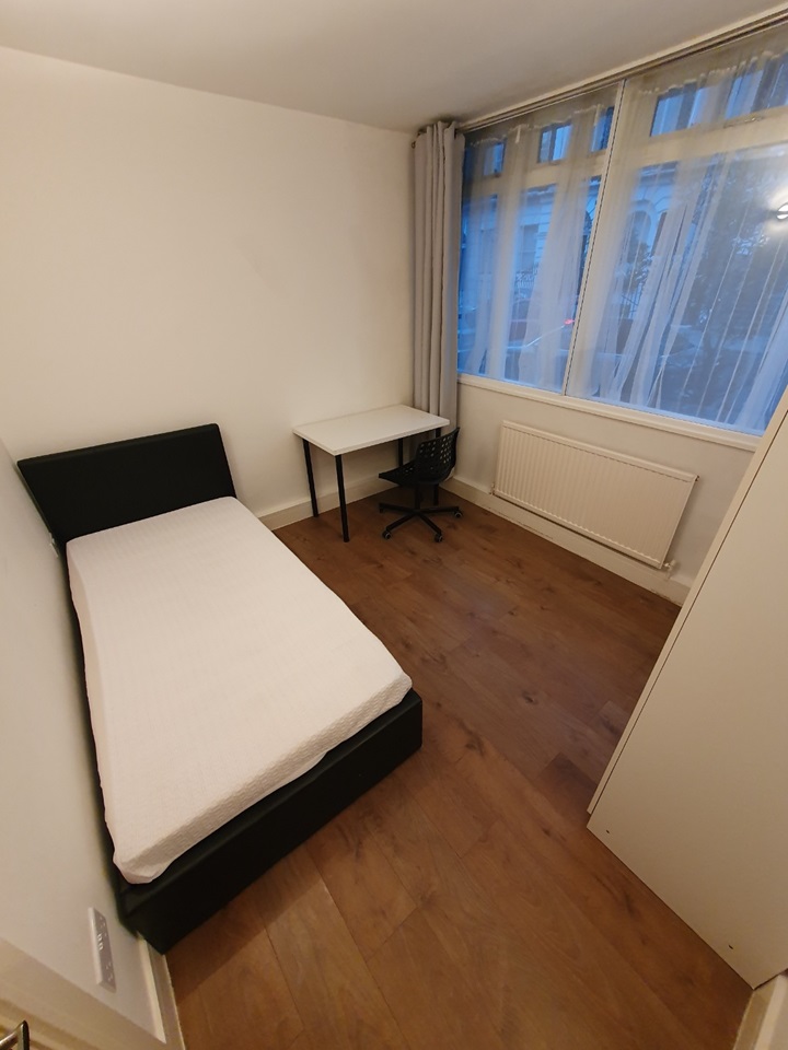 Additional image 15 of 2 Bed Flat, Guilford Court, WC1N, N1 7GU