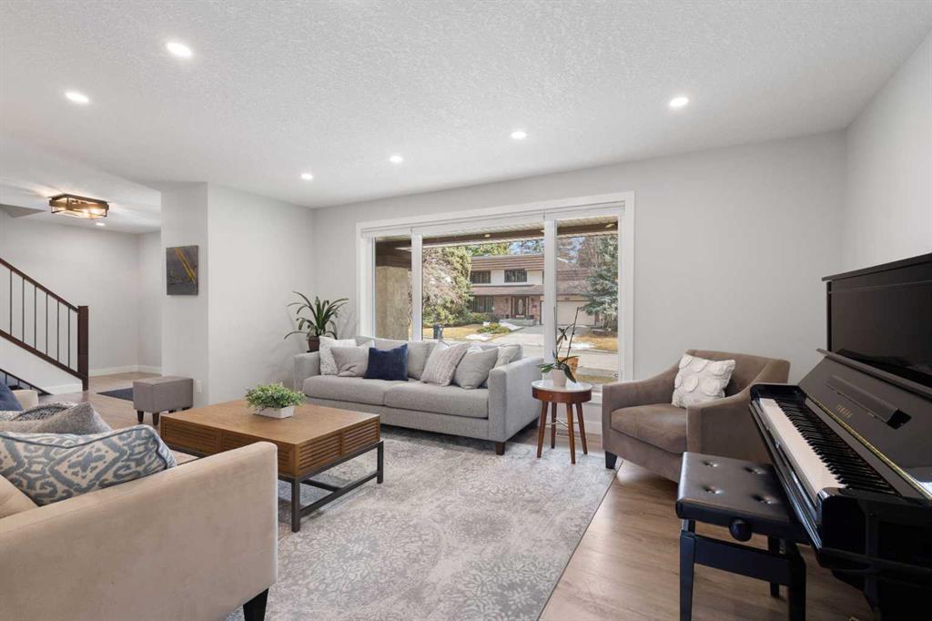 Additional image 5 of 504 Varsity Estates Bay NW, Calgary, AB, T3B 2W8