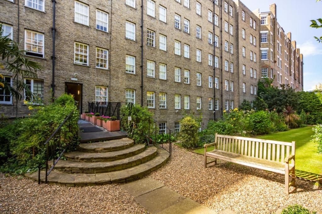 Additional image 18 of 3 Bed Flat, Pelham Court, SW3, N1 7GU