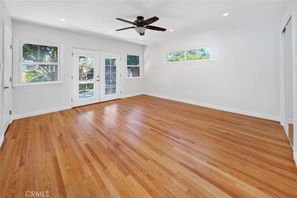 Additional image 43 of 1641 N Catalina St, Burbank, CA 91505