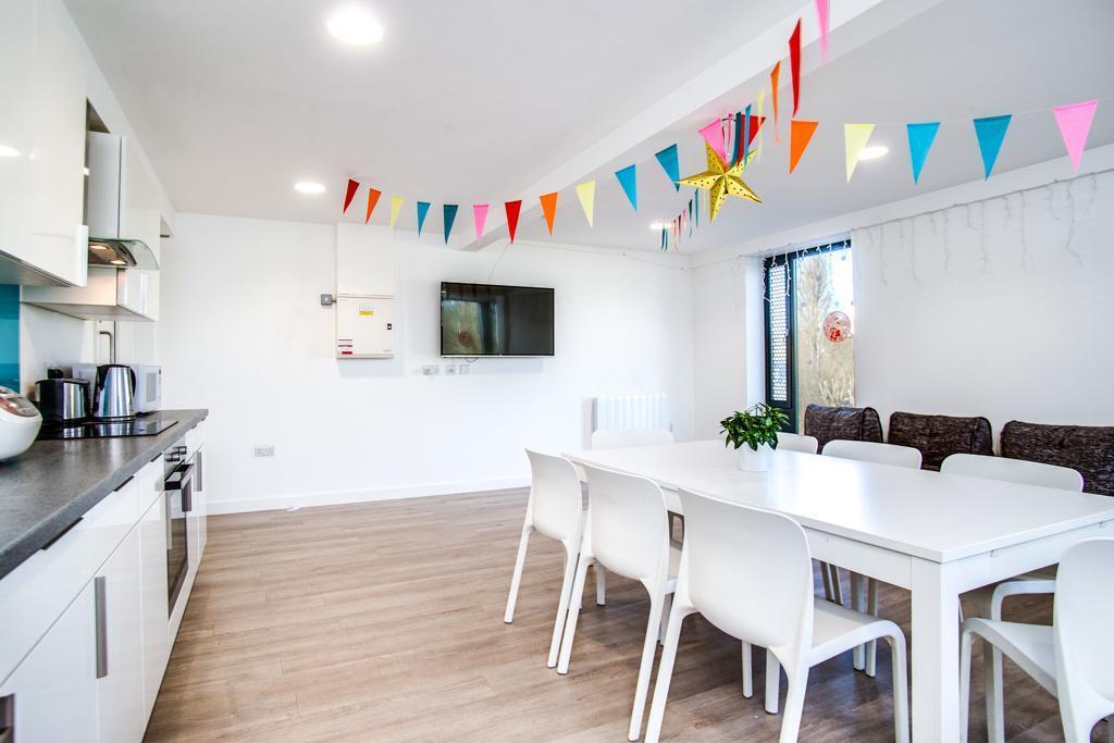 Additional image 5 of Birmingham | Student | September | B29