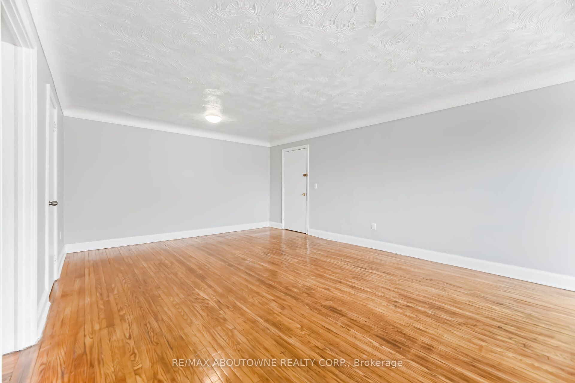 Additional image 6 of 4-1031 Churchill Avenue E, Oakville, ON, L6H 1A3