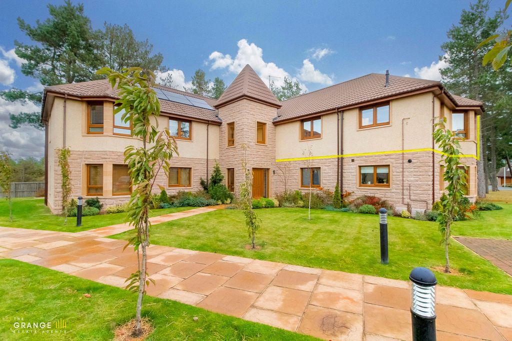 2 bed flat for saleProvost Drive, Lossiemouth IV31