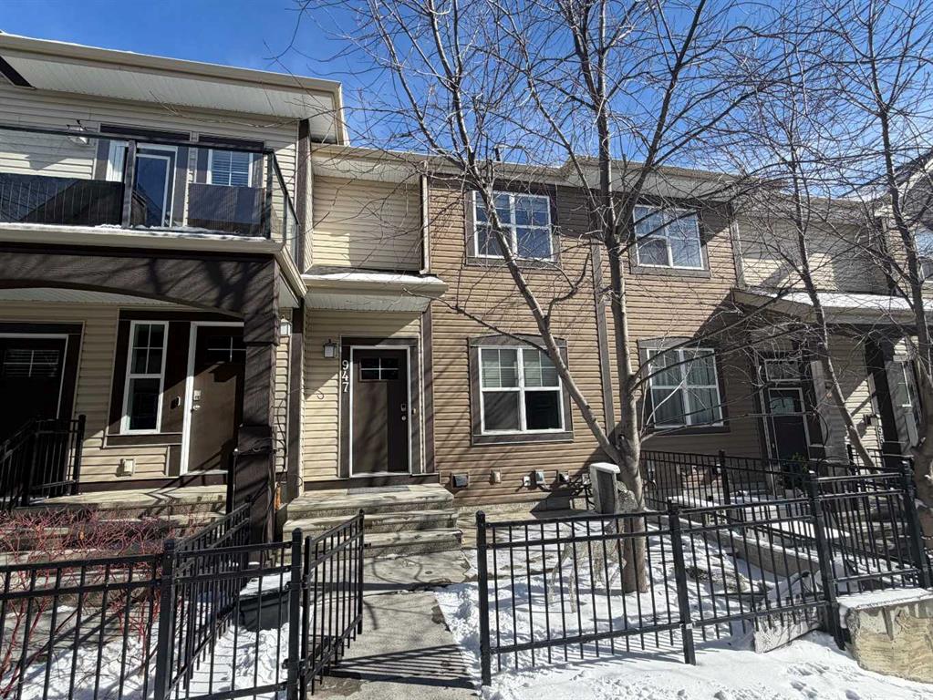 947 Mckenzie Towne Manor SE, Calgary, AB, T2Z 1E1