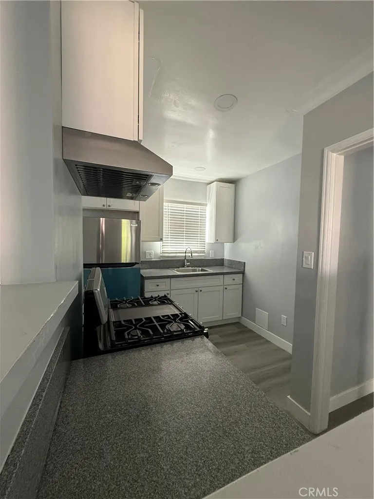 Additional image 18 of 2293 Grand Avenue, Long Beach, CA 90815