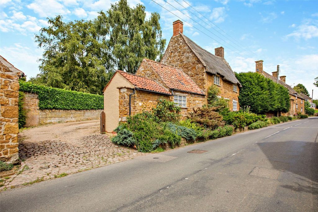 Additional image 4 of 6 bed detached house for saleHigh Street, Braunston, Oakham, Rutland LE15