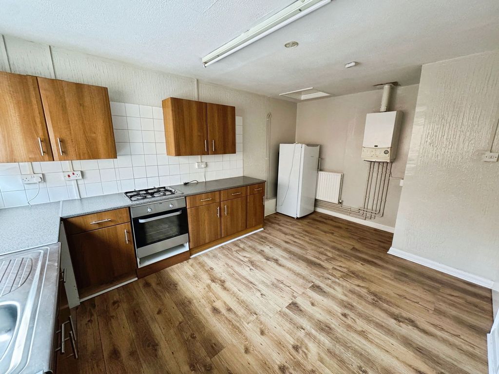 Additional image 5 of 2 bed flat for saleFairwood Drive, Baglan, Port Talbot SA12