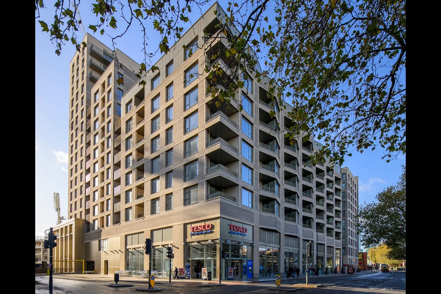 Additional image 9 of 1 Bed Flat, Balcony Gym & Concierge, SE11, N1 7GU