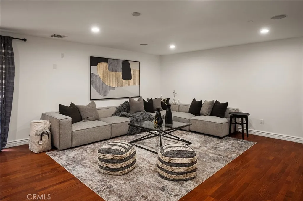 Additional image 109 of 13045 Greenleaf Street, Studio City, CA 91604