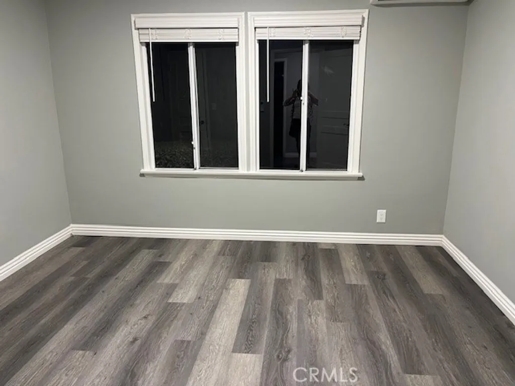 Additional image 11 of 5139 E Carson Street, Long Beach, CA 90808