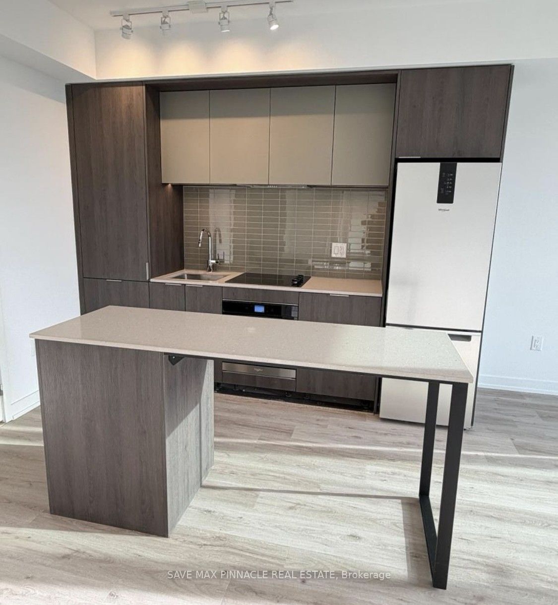 Additional image 3 of 1509-395 Square One Drive, Mississauga, ON, L5B 0P6