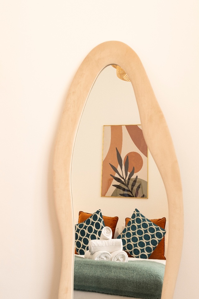 Additional image 4 of 2 Bed Flat, Cornwall Gardens, SW7, N1 7GU