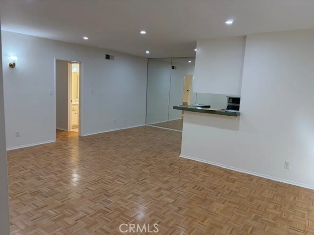 Additional image 21 of 5320 Zelzah Avenue Unit 314, Encino, CA 91316