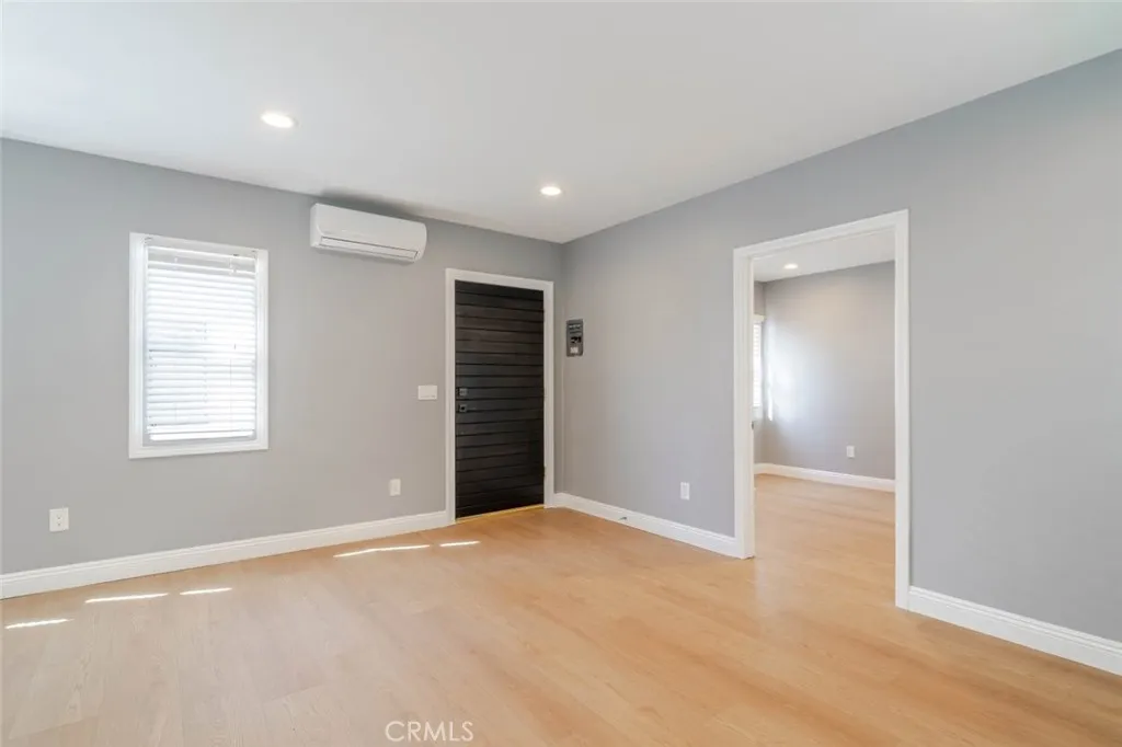 Additional image 5 of 1051 Western Avenue Unit B, Glendale, CA 91501