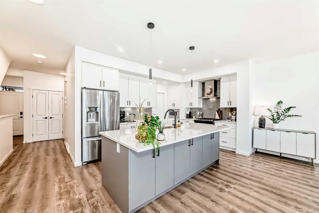Additional image 4 of 12 Magnolia Crescent SE, Calgary, AB, T3M 3M8